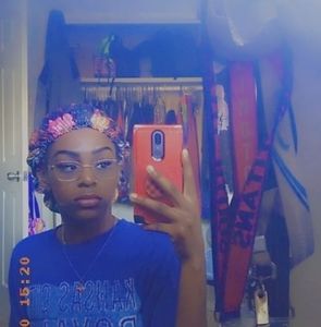 Meet your Posher, Frances